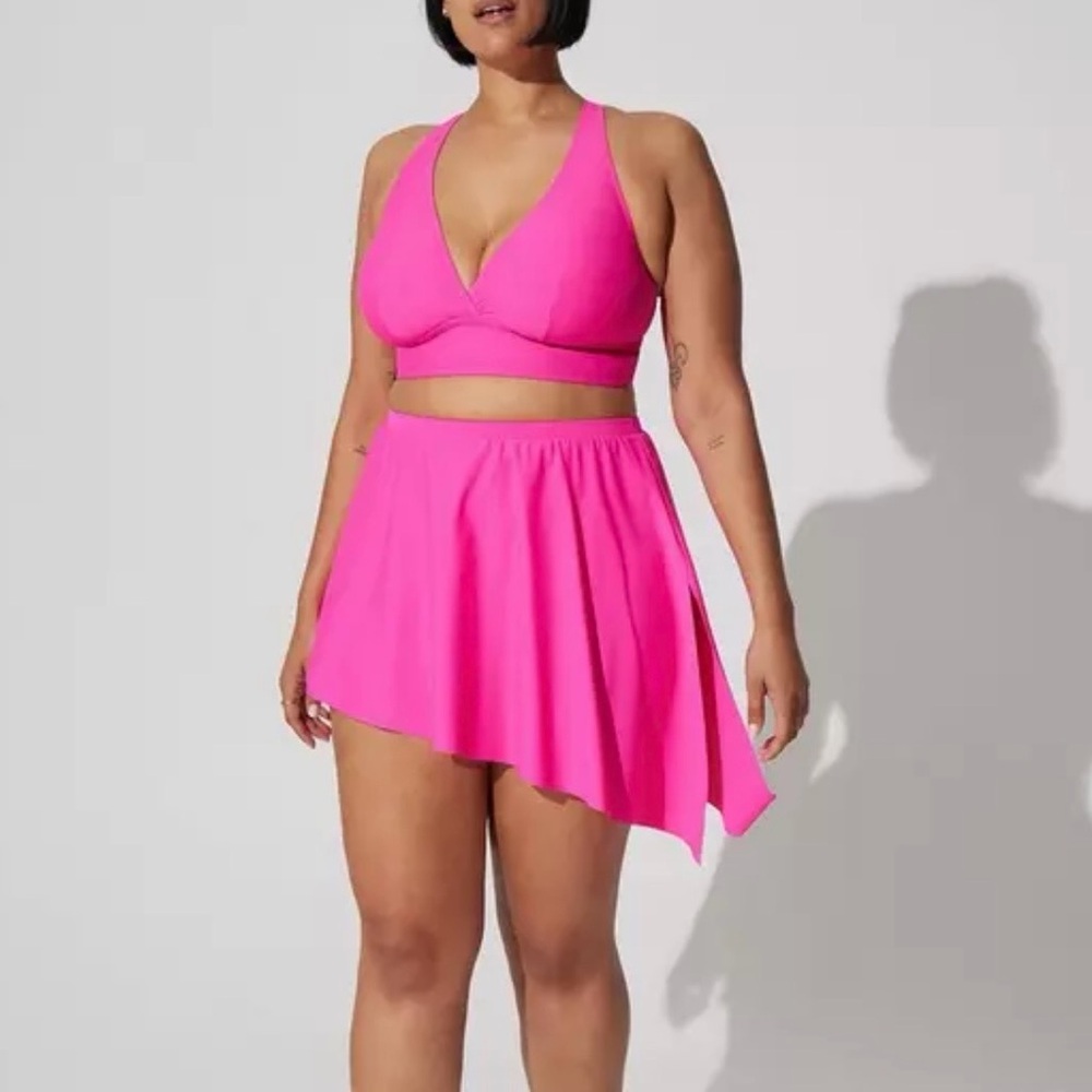 TORRID 2PC Swimsuit Set Hot Pink Wireless Bikini Top & Side Tie Swim Skirt 3 4